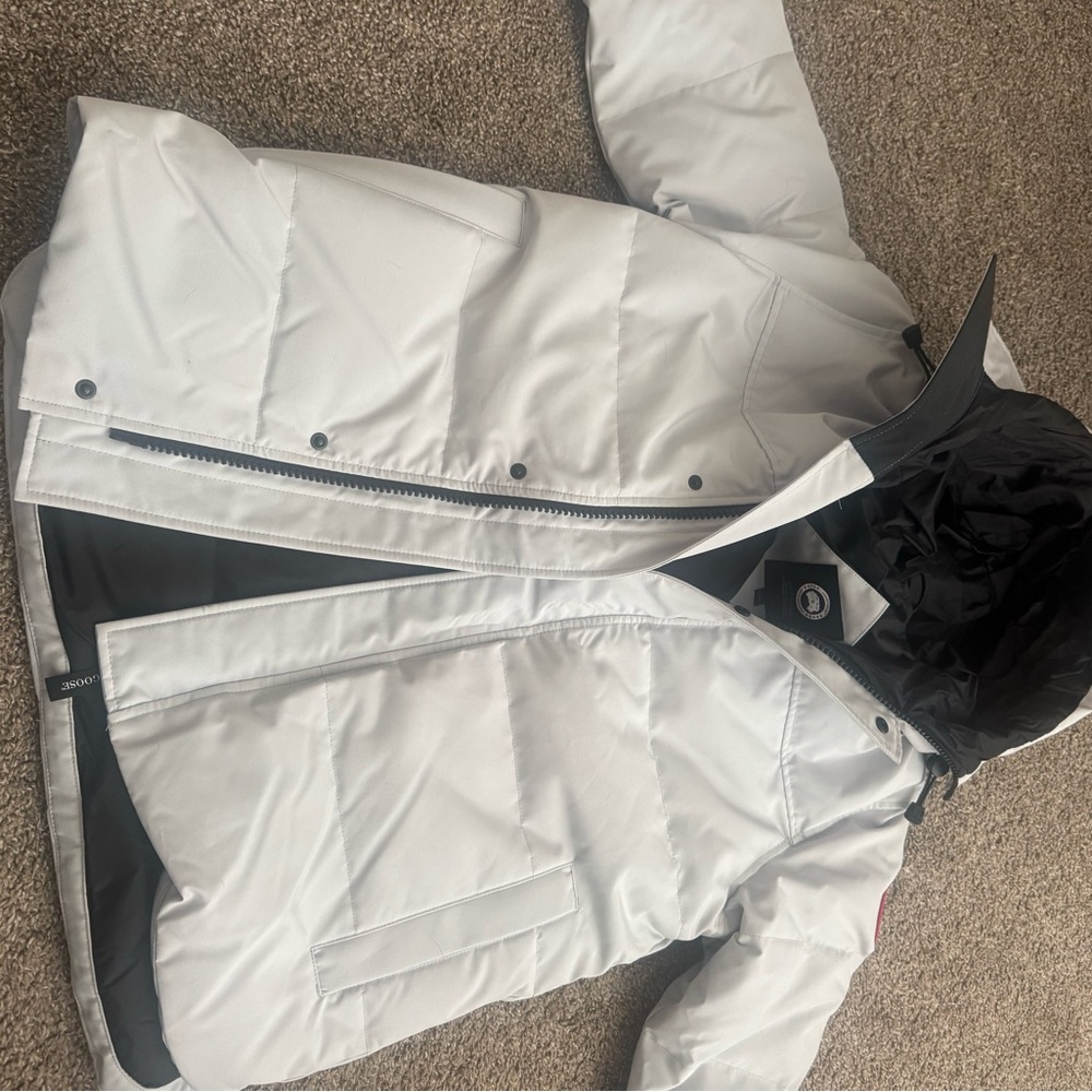 Canada Goose Gray Jacket - image 3